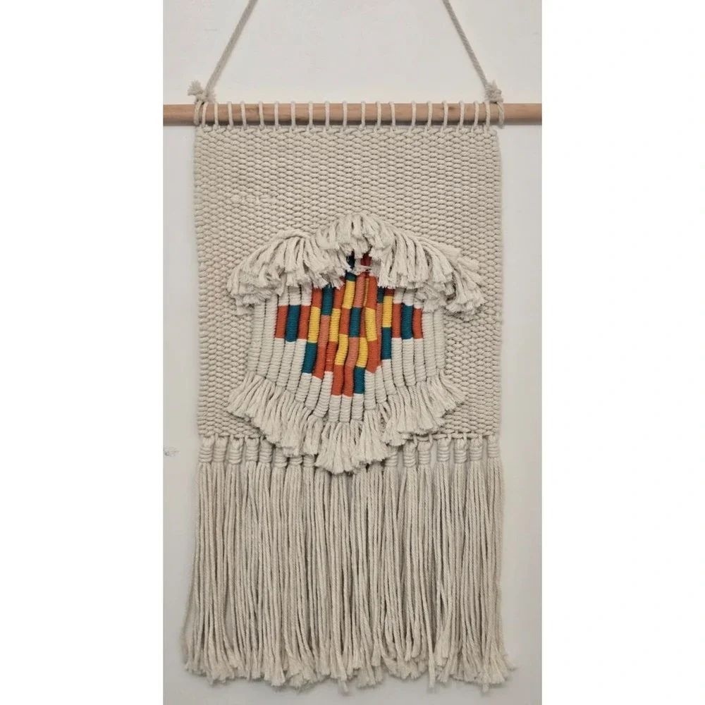 Casa Sol Boho Macrame Wall Hanging Woven Tapestry w/ Wood Rod – New w/ Tags